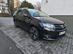Schwarz Gebraucht 2015 Dacia Logan MCV Lauréate Kombi | 4.950 € (Fairer Preis)