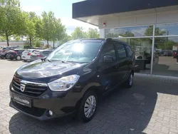 Schwarz Gebraucht 2016 Dacia Lodgy Prestige Van / Kleinbus | 11.490 € (Teuer)