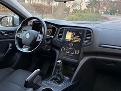 Silber Gebraucht 2016 Renault Mégane GrandTour Life Kombi | 6.600 € (Fairer Preis)