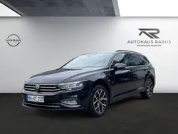 Schwarz Gebraucht 2023 VW Passat Business Kombi | 29.790 € (Fairer Preis)