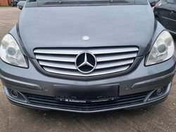 Grau Gebraucht 2007 Mercedes B200 Van / Kleinbus | 2.800 € (Fairer Preis)