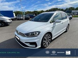 Pure white Gebraucht 2017 VW Golf Sportsvan Highline Van / Kleinbus | 19.999 € (Fairer Preis)