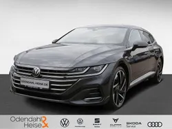 Polsterfarbe: schwarz Gebraucht 2024 VW Arteon R-line Limousine | 43.850 €