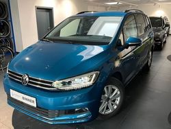 Blau Gebraucht 2021 VW Touran Comfortline Van / Kleinbus | 30.990 € (Etwas zu teuer)