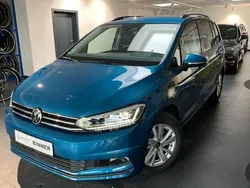 Blau Gebraucht 2021 VW Touran Comfortline Van / Kleinbus | 30.990 € (Fairer Preis)