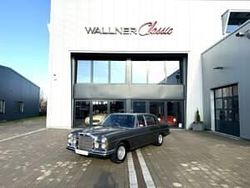 Silber Gebraucht 1970 Mercedes 300 Limousine | 117.900 €