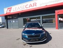 Blau Gebraucht 2022 Skoda Superb Scout 4x4 Kombi | 22.788 € (Etwas zu teuer)