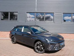 Grau Gebraucht 2025 Cupra Leon Limousine | 38.990 € (Teuer)