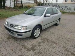 Silber Gebraucht 1996 Nissan Primera Limousine | 2.450 € (Etwas zu teuer)