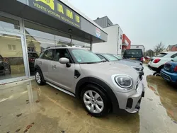Grau Gebraucht 2023 Mini Cooper D Countryman Classic SUV | 37.250 € (Teuer)