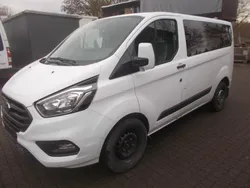 Weiß Gebraucht 2019 Ford Transit Custom Trend Kombi | 19.900 € (Etwas zu teuer)