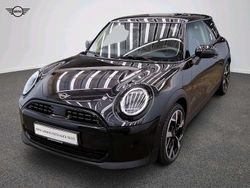 Schwarz Gebraucht 2024 Mini Cooper Classic Kleinwagen | 27.445 € (Fairer Preis)
