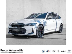 Weiß Gebraucht 2025 BMW 320 M Sport Kombi | 53.990 €