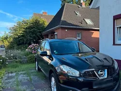 Schwarz Gebraucht 2010 Nissan Qashqai SUV | 6.500 € (Fairer Preis)