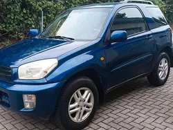 Blau Gebraucht 2003 Toyota RAV4 SUV | 2.990 € (Guter Preis)