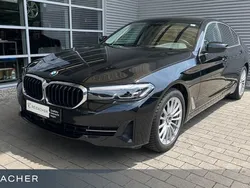 Saphirschwarz metallic Gebraucht 2021 BMW 520 Efficient Dynamics Limousine | 33.990 € (Guter Preis)