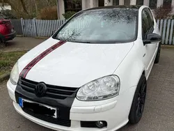 Weiß Gebraucht 2008 VW Golf V Edition Coupé | 4.000 € (Etwas zu teuer)