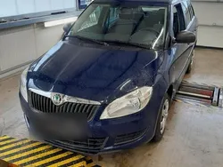 Blau Gebraucht 2011 Skoda Fabia Kombi | 4.950 € (Etwas zu teuer)