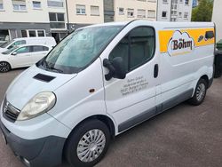 Weiß Gebraucht 2012 Opel Vivaro Van | 6.900 € (Etwas zu teuer)