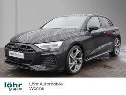 Mythosschwarz metallic Gebraucht 2025 Audi A3 Sportback S-Line Limousine | 40.950 € (Fairer Preis)