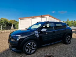 Schwarz Gebraucht 2017 Citroën C4 Cactus Rip Curl Kleinwagen | 9.000 € (Fairer Preis)