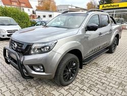 Grau Gebraucht 2018 Nissan Navara Abholung | 22.800 € (Fairer Preis)