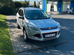 Grau Gebraucht 2014 Ford Escape SUV | 9.299 €