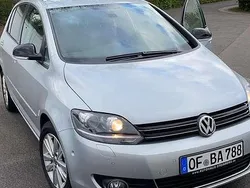 Grau Gebraucht 2011 VW Golf Plus Cross Style Van / Kleinbus | 10.400 € (Teuer)
