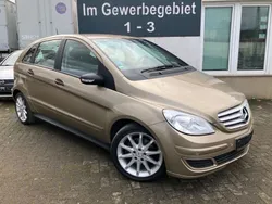 Mercedes B200