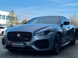 Grau Gebraucht 2021 Jaguar XF R-Dynamic Limousine | 44.890 €