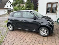 Schwarz Gebraucht 2020 Smart ForFour Electric Drive Kleinwagen | 6.500 € (Guter Preis)