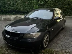 Gebraucht 2006 BMW 325 Limousine | 2.599 €