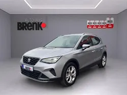 Silber metallic Gebraucht 2024 Seat Arona FR SUV | 20.990 € (Fairer Preis)