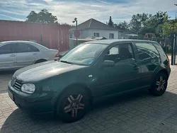 Grün Gebraucht 2002 VW Golf IV Kleinwagen | 1.100 € (Guter Preis)