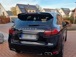 Schwarz Gebraucht 2011 Porsche Cayenne GTS SUV | 16.500 €