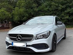 Silber Gebraucht 2018 Mercedes CLA200 AMG line Coupé | 22.500 € (Etwas zu teuer)
