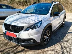Weiß Gebraucht 2019 Peugeot 2008 Allure GT-Line SUV | 10.500 € (Guter Preis)