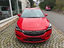 Rot Gebraucht 2016 Opel Astra Dynamic Limousine | 7.800 € (Guter Preis)