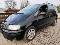 Schwarz Gebraucht 2011 Seat Alhambra Van / Kleinbus | 2.990 €