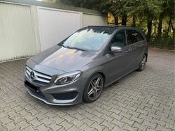Grau Gebraucht 2015 Mercedes B220 AMG Van / Kleinbus | 14.000 € (Fairer Preis)