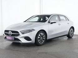 Iridium silber Gebraucht 2023 Mercedes A200 Limousine | 25.947 € (Guter Preis)