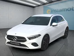Weiß Gebraucht 2023 Mercedes A220 Limousine | 34.249 € (Fairer Preis)