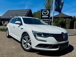 Weiß Gebraucht 2017 Renault Talisman GrandTour Life Kombi | 11.790 € (Fairer Preis)