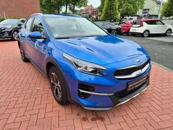 Blau Gebraucht 2021 Kia XCeed Spirit SUV | 20.490 € (Fairer Preis)