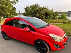 Rot Gebraucht 2011 Opel Corsa Color Edition Kleinwagen | 2.699 € (Fairer Preis)