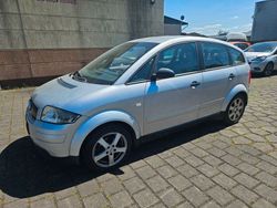 Silber Gebraucht 2001 Audi A2 Kleinwagen | 1.200 € (Superpreis)