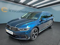 Blau Gebraucht 2021 VW Passat GTE Kombi | 25.199 € (Etwas zu teuer)