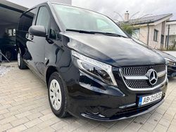 Schwarz Gebraucht 2020 Mercedes Vito Van / Kleinbus | 18.500 € (Fairer Preis)