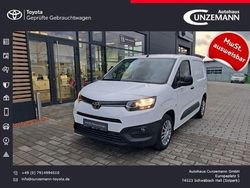 Schaumweiß Gebraucht 2022 Toyota Proace City Van | 15.970 € (Guter Preis)