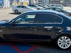 Blau Gebraucht 2010 BMW 530 Limousine | 8.900 € (Teuer)